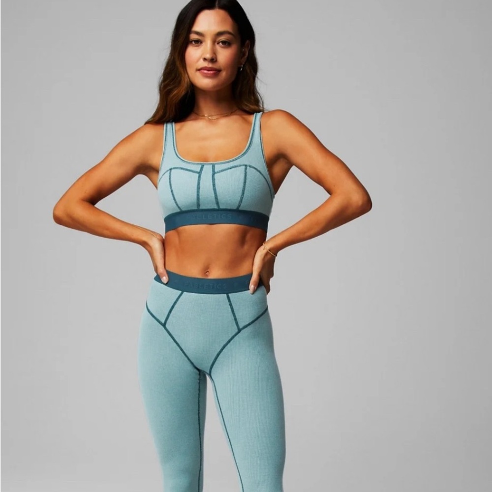 Fabletics set